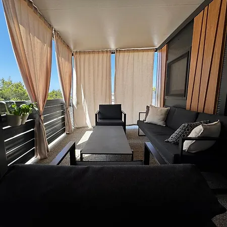 Innova Travelvir - Mobhome Mirasol *