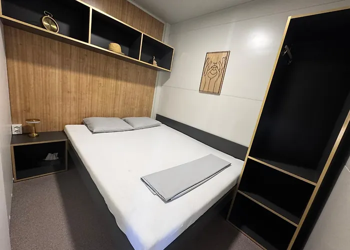 Innova Travelvir - Mobhome Mirasol 度假居